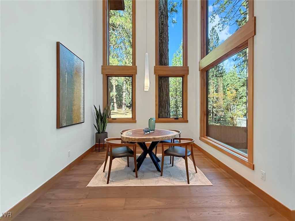 887 S Dyer Circle Property Photo 15