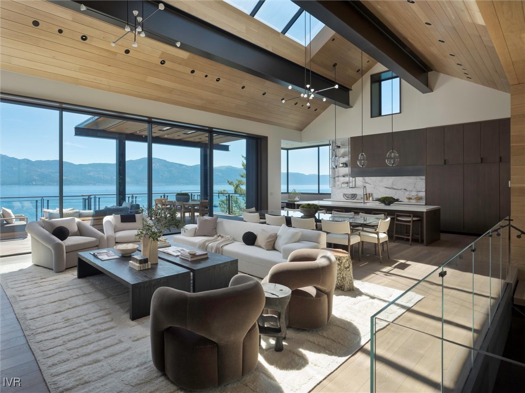 460 Gonowabie Road Property Photo 1