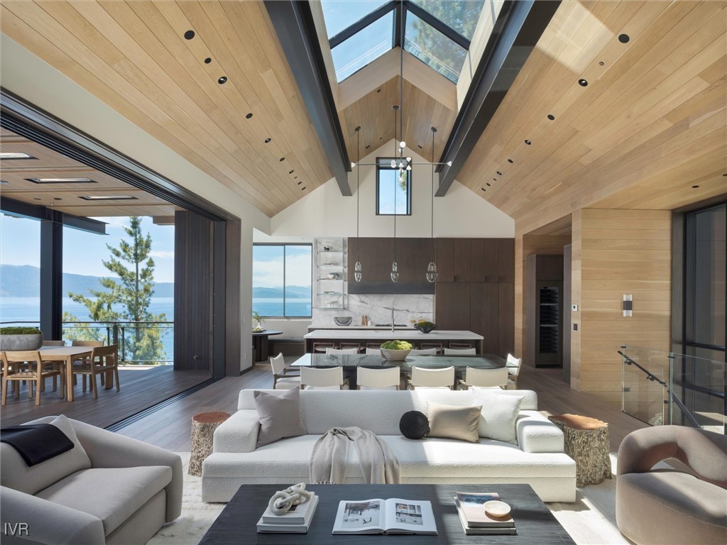 460 Gonowabie Road Property Photo 4