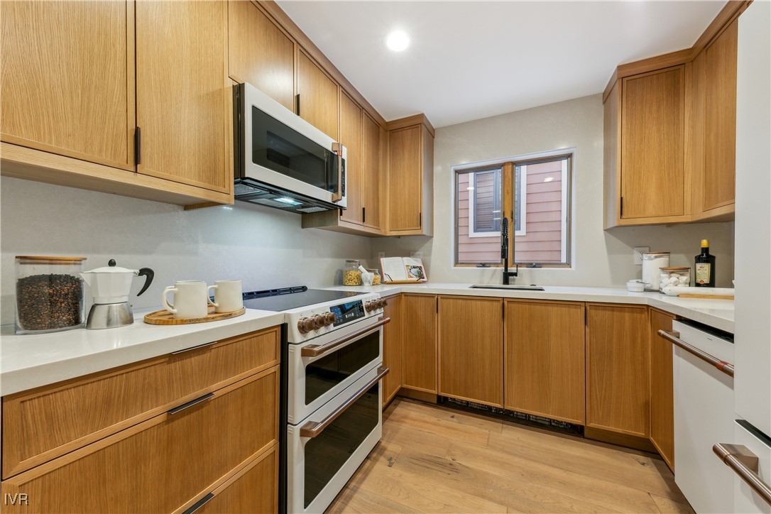 170 Village Boulevard 4 Property Photo 10