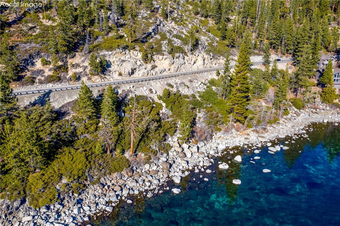 451 Lakeshore Boulevard Property Photo 20