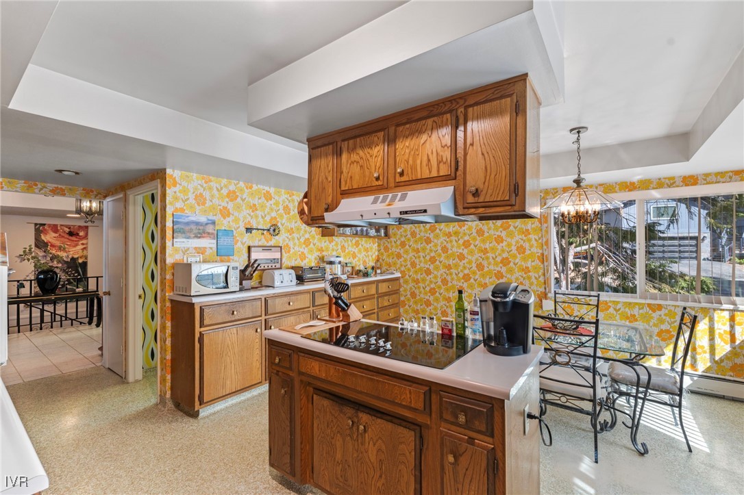 1032 Lynn Way Property Photo 16
