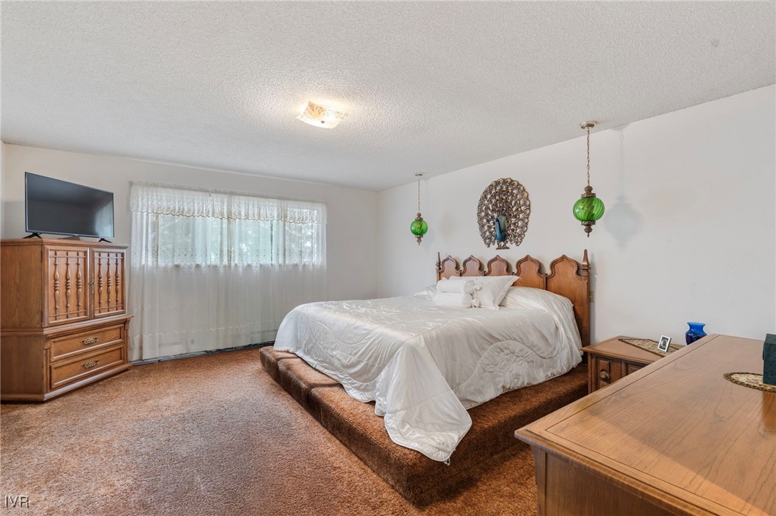 1032 Lynn Way Property Photo 30
