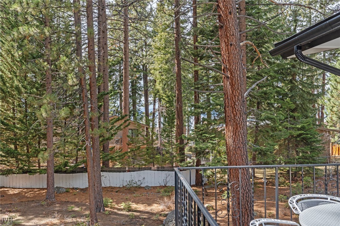 1032 Lynn Way Property Photo 42
