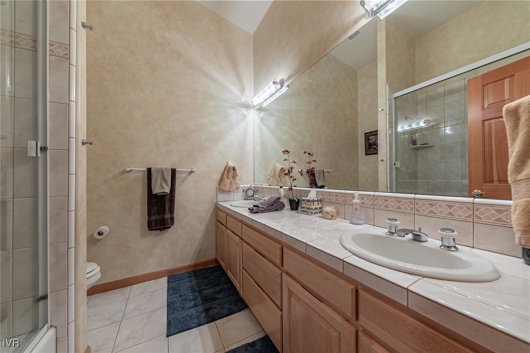 967 Jennifer Street Property Photo 33