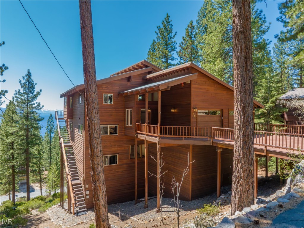 541 Silvertip Drive Property Photo 45