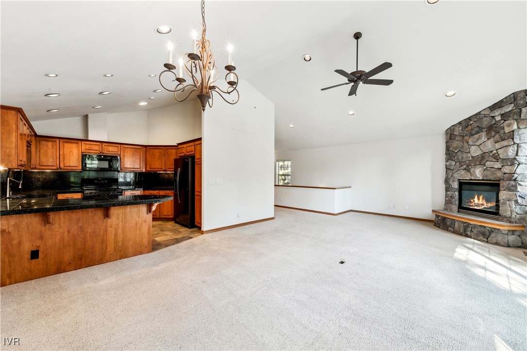 898 Peepsight Circle Property Photo 10