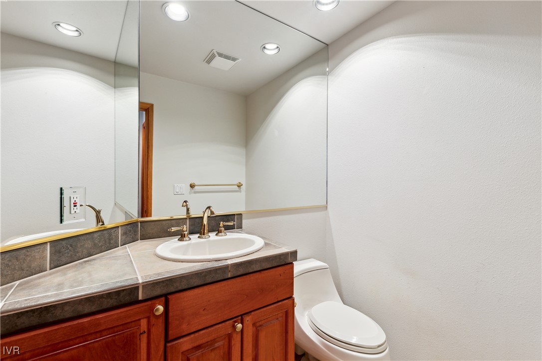 898 Peepsight Circle Property Photo 20
