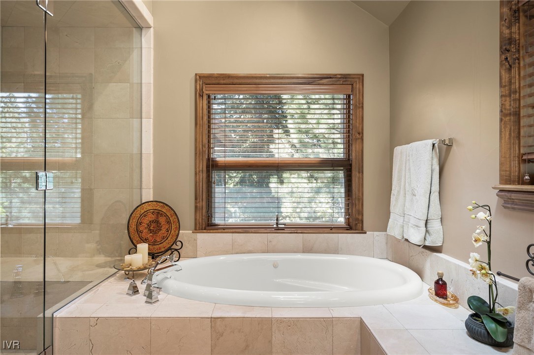 200 Glen Way Property Photo 26