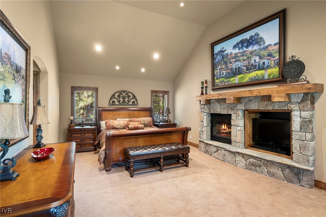 200 Glen Way Property Photo 29