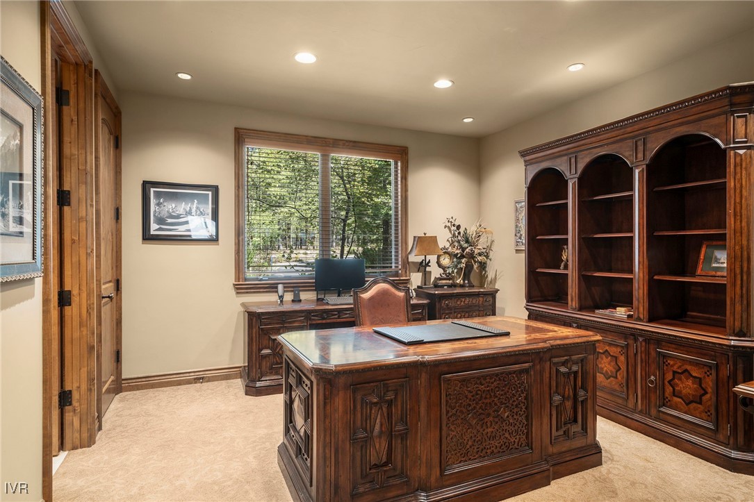 200 Glen Way Property Photo 41