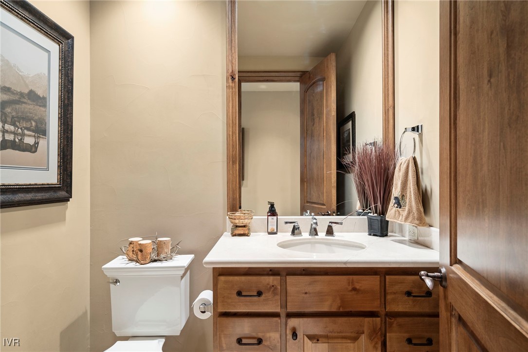 200 Glen Way Property Photo 43