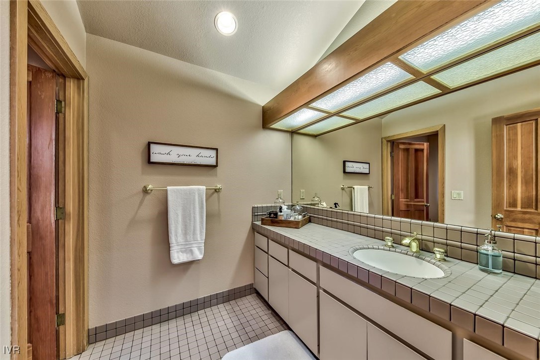 982 Sand Iron Drive Property Photo 19