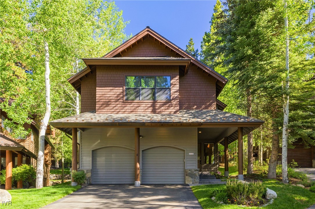 850 Lake Country Drive Property Photo 1