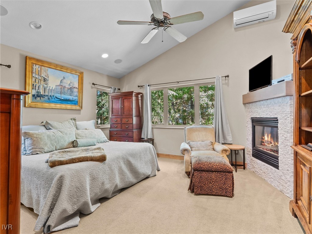 275 Deer Court Property Photo 10