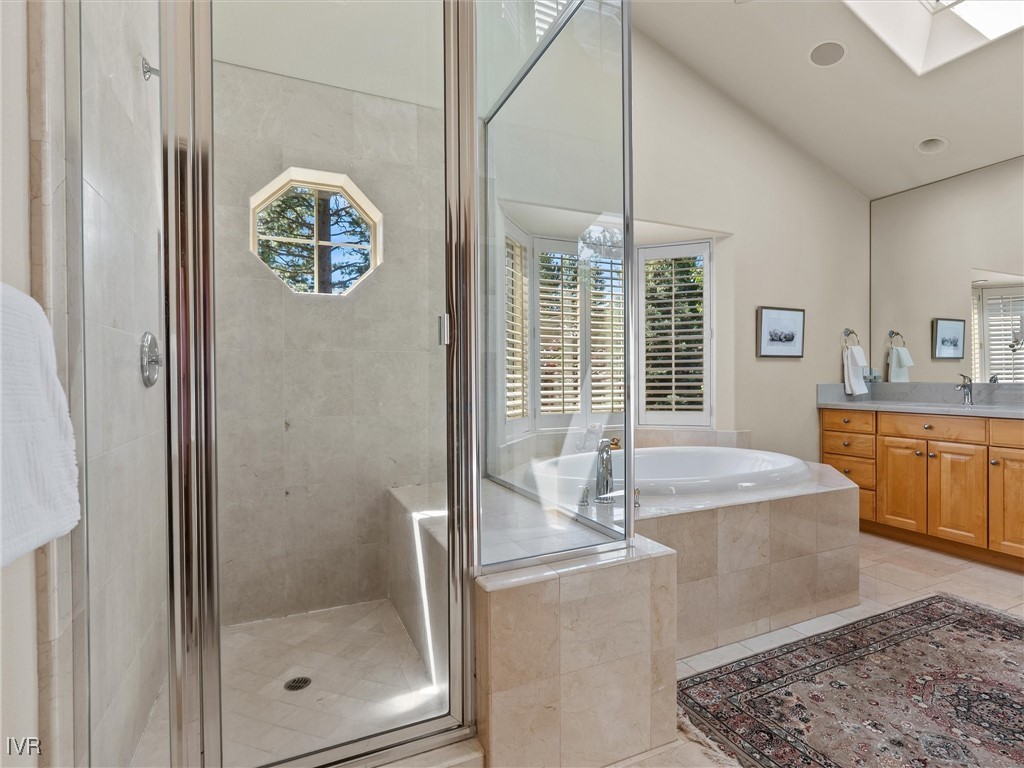 275 Deer Court Property Photo 12