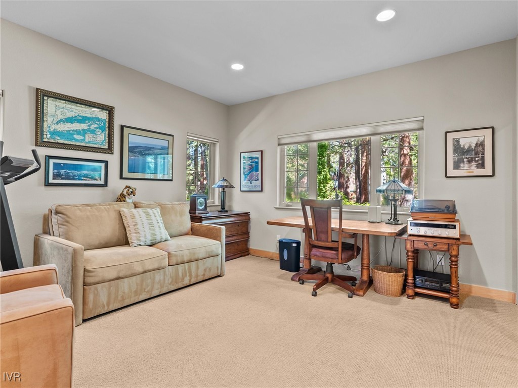 275 Deer Court Property Photo 26