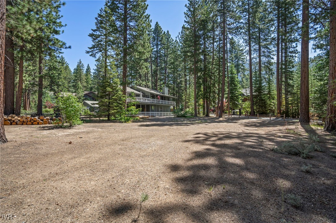 1585 Pine Cone Circle Property Photo 23