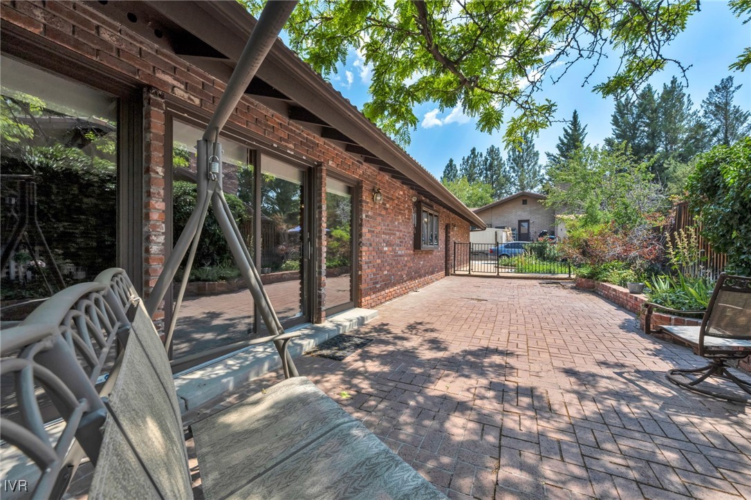 1725 Aquila Avenue Property Photo 32