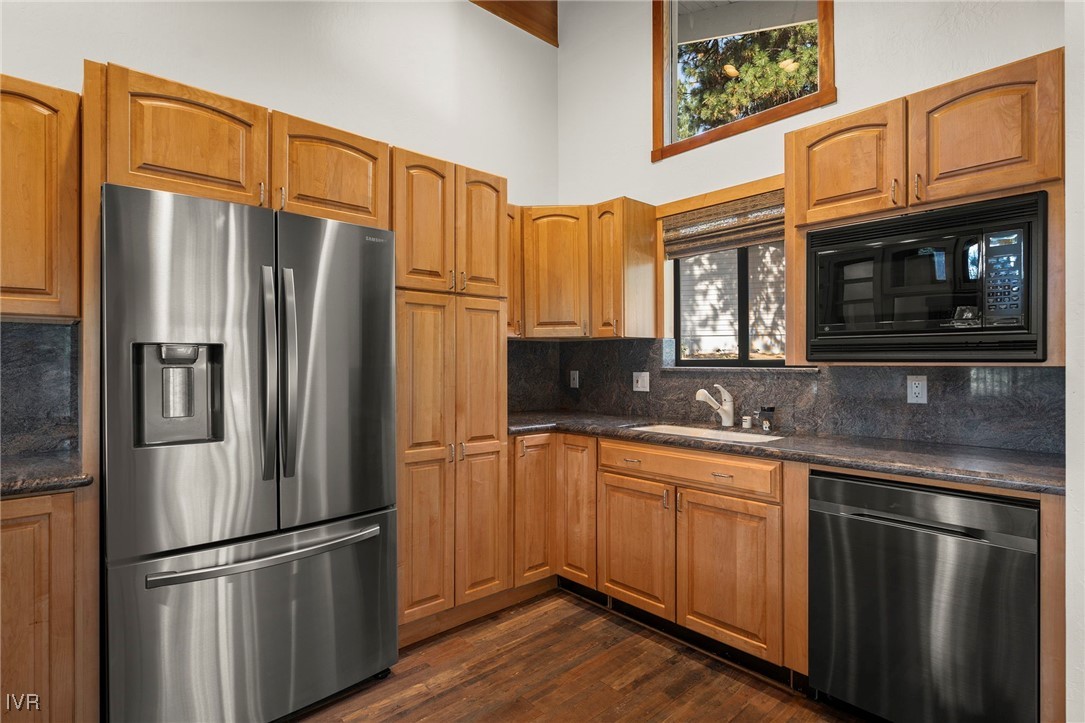 948 Northwood Boulevard Property Photo 10