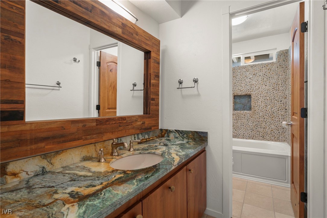 948 Northwood Boulevard Property Photo 19