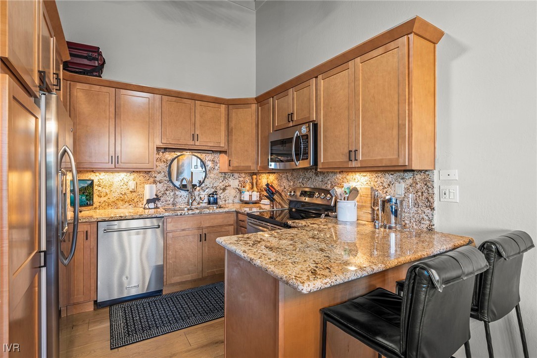 400 Fairview Boulevard 16 Property Photo 11