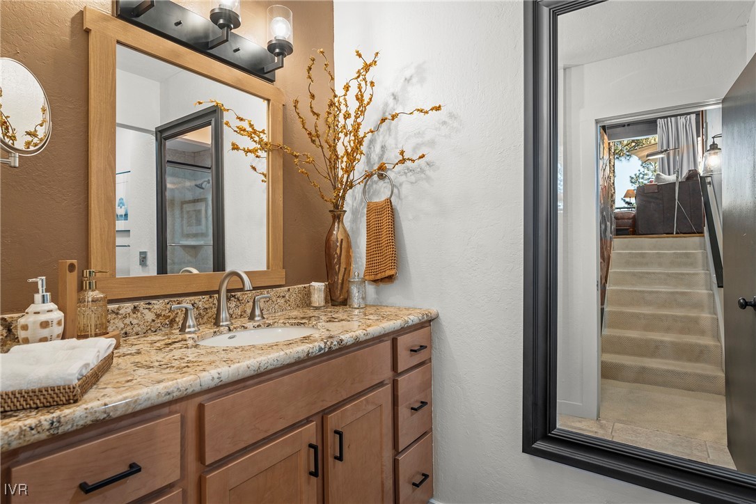 400 Fairview Boulevard 16 Property Photo 14