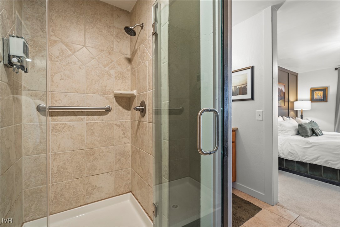 400 Fairview Boulevard 16 Property Photo 18