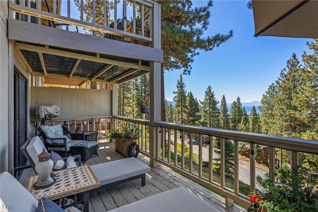 400 Fairview Boulevard 16 Property Photo 20