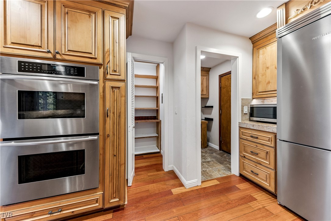 771 Randall Avenue Property Photo 6