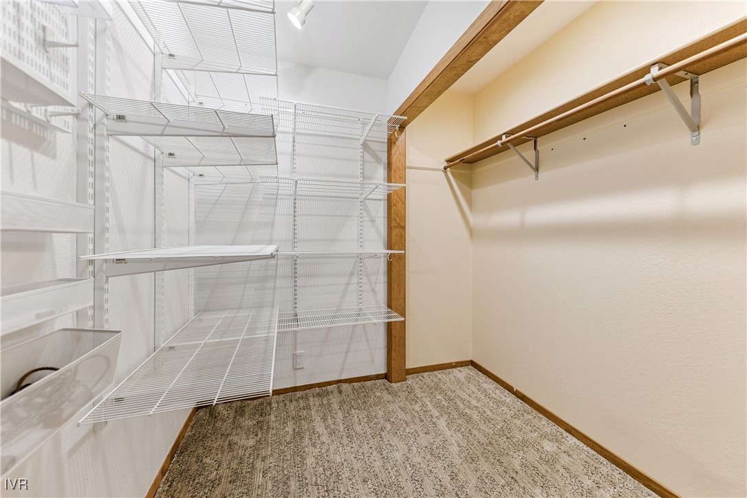 771 Randall Avenue Property Photo 16