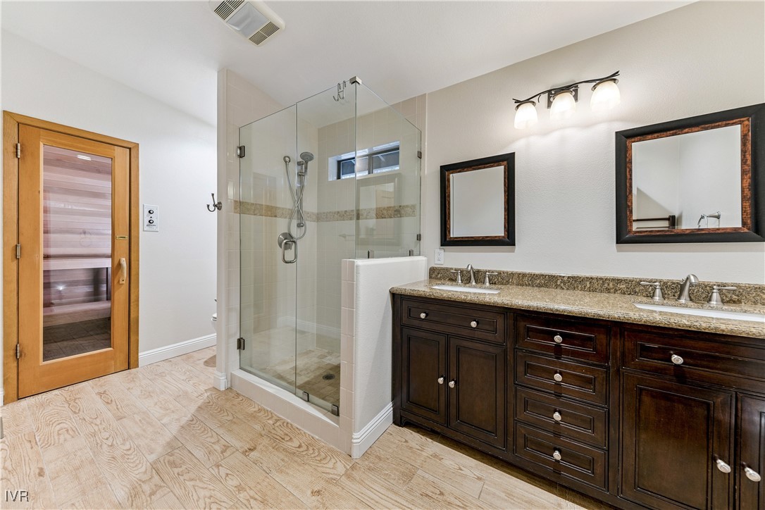 771 Randall Avenue Property Photo 17