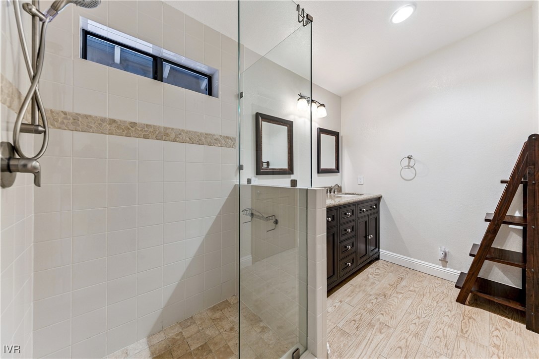 771 Randall Avenue Property Photo 18