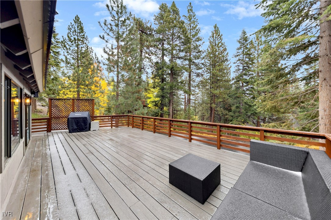 771 Randall Avenue Property Photo 32