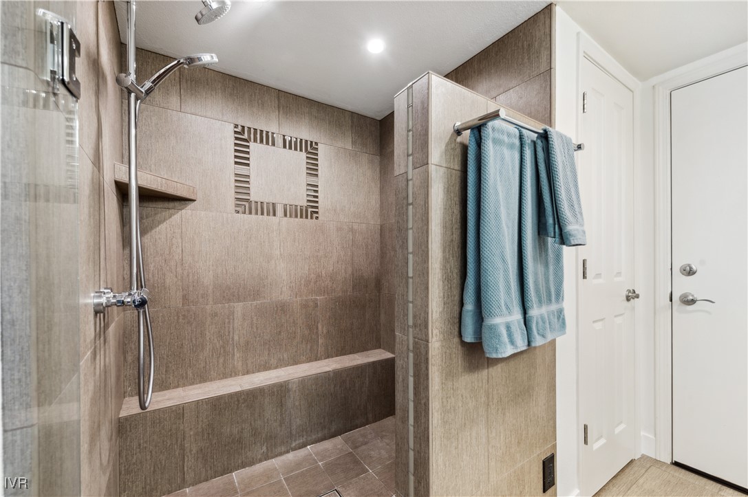 400 Fairview Boulevard 88 Property Photo 20