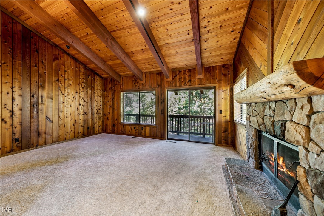 844 Lichen Court Property Photo 8