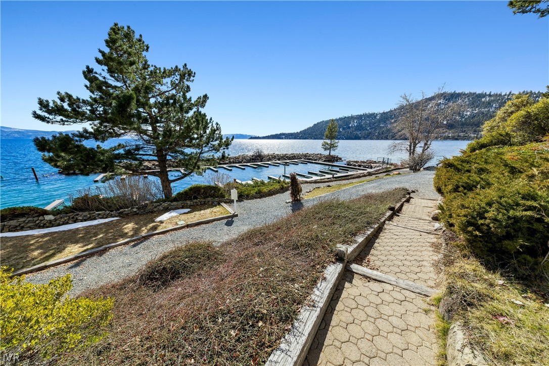 525 Lakeshore Boulevard 41 Property Photo 6