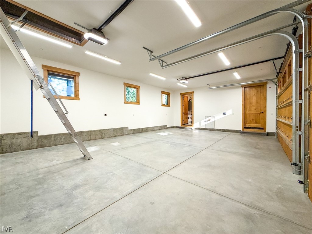 887 S Dyer Circle Property Photo 43