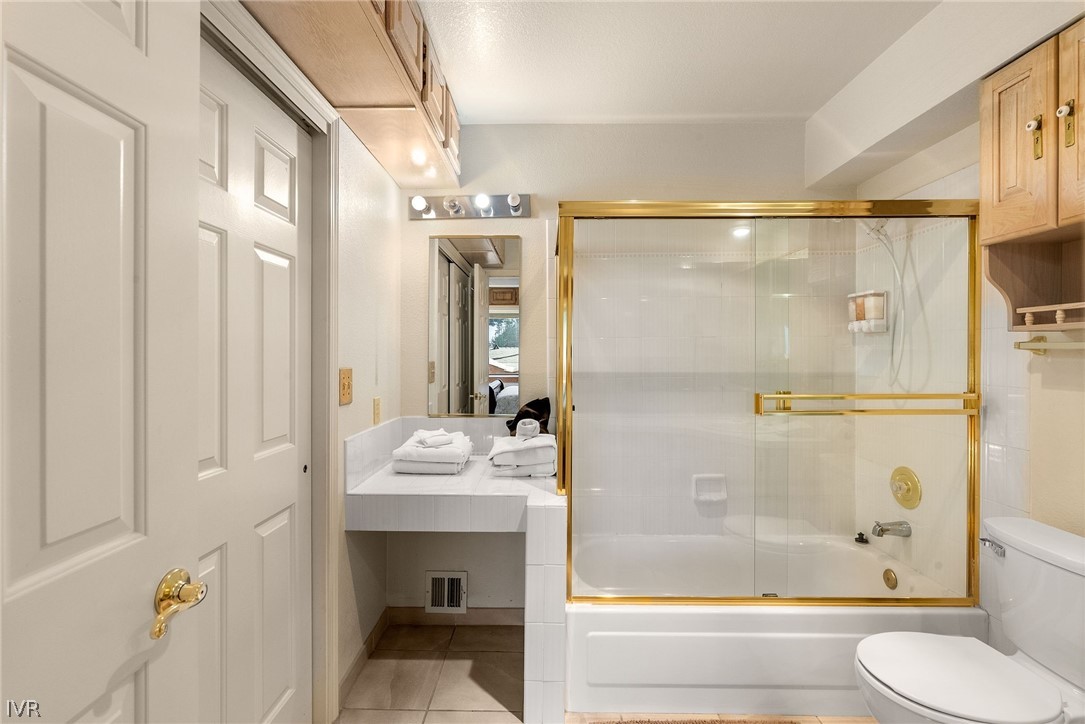 400 Fairview Boulevard 80 Property Photo 17
