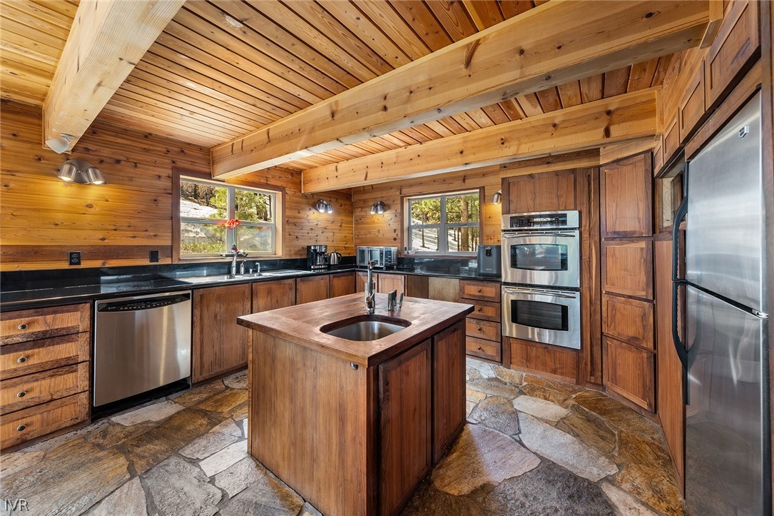 20102 Hibbet Trail Property Photo 7
