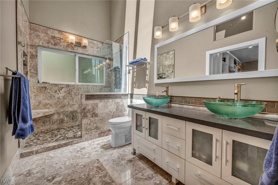 914 Jennifer Property Photo 22