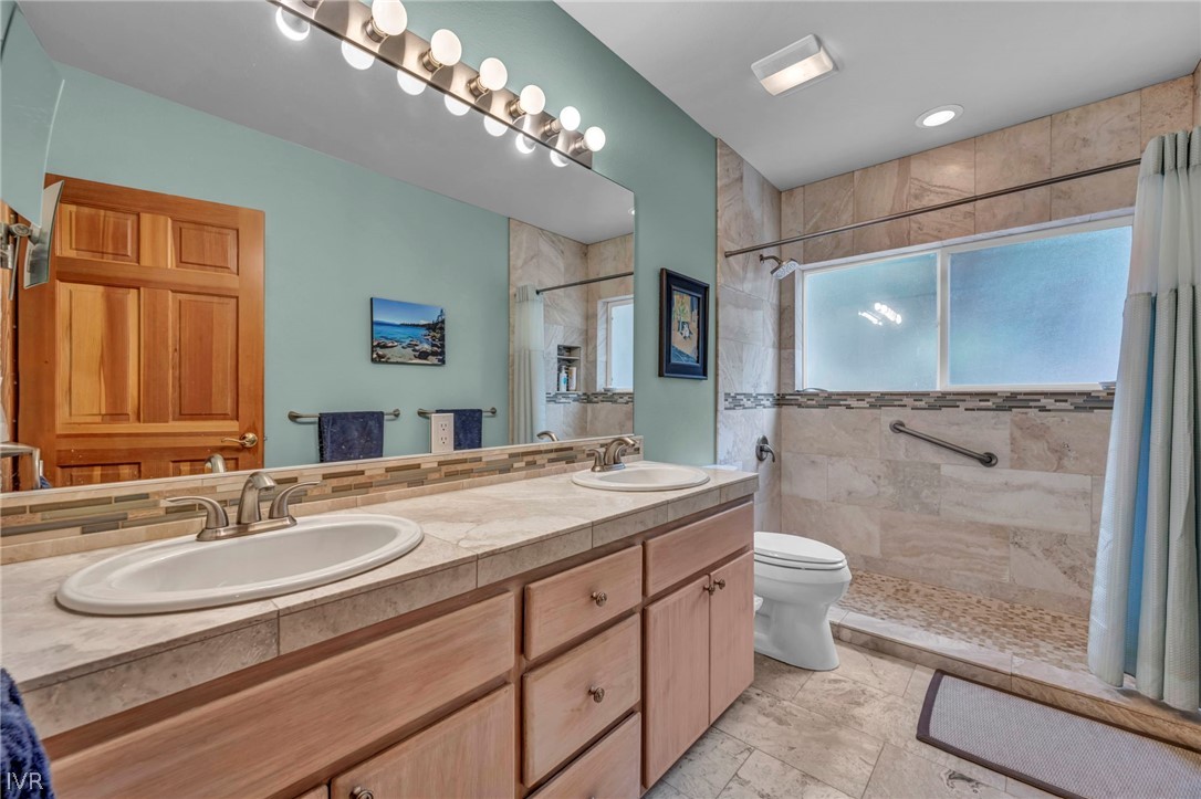 914 Jennifer Property Photo 29