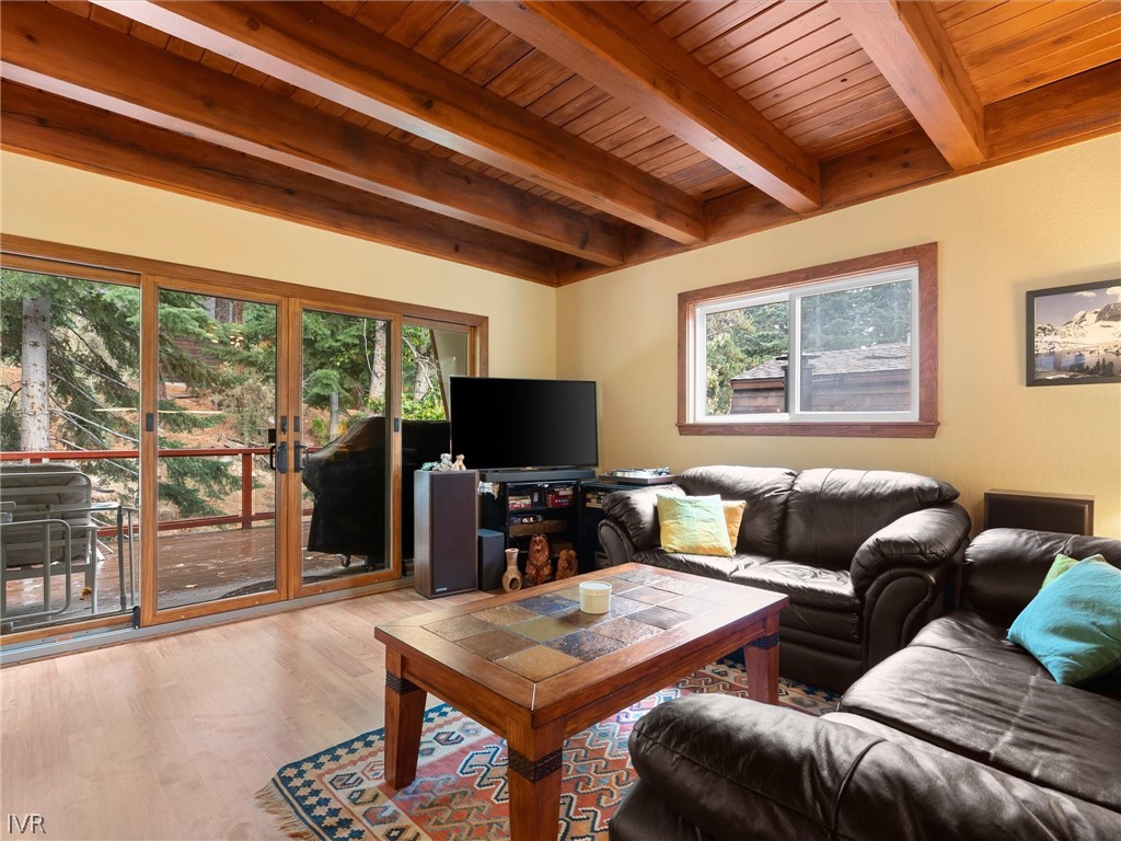 978 Glenrock Court 13 Property Photo 2