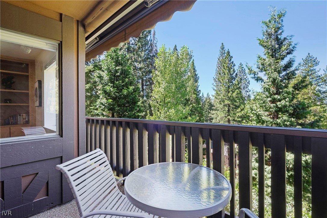 335 Ski Way 313 Property Photo 21