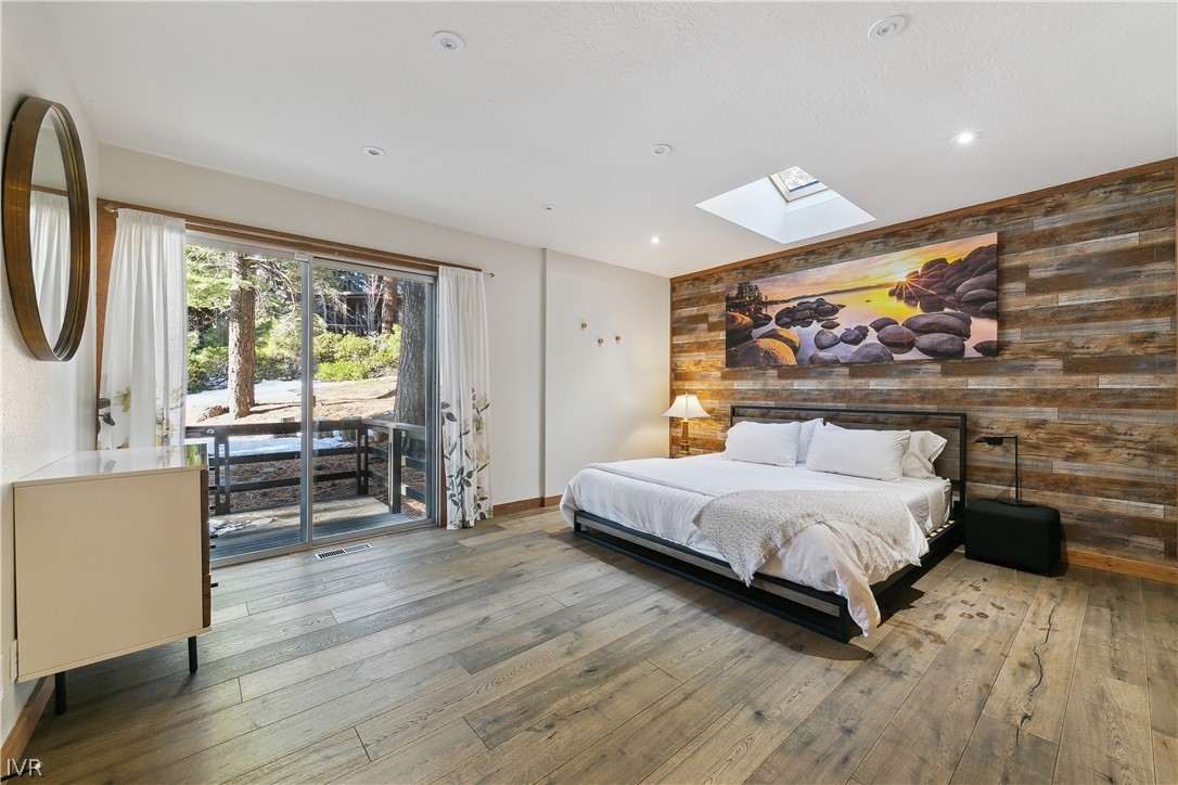 628 Martis Peak Road Property Photo 14