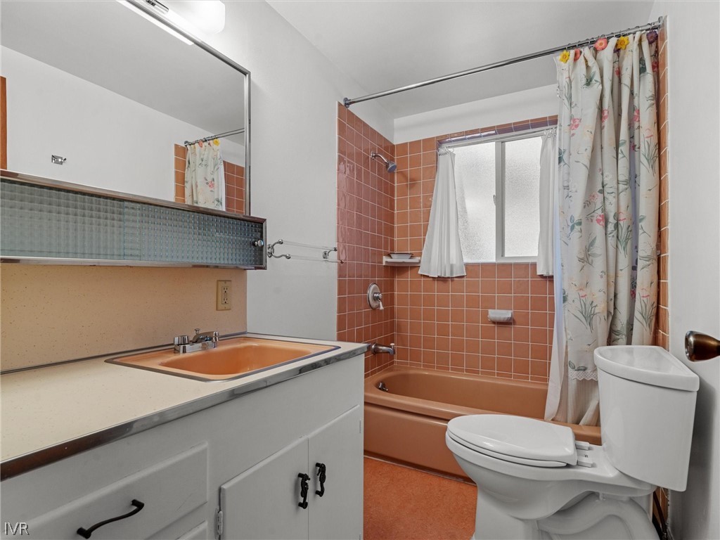 611 Freel Drive Property Photo 22
