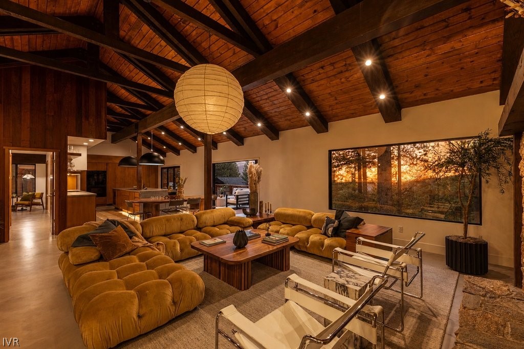 554 Lantern Court Property Photo 23