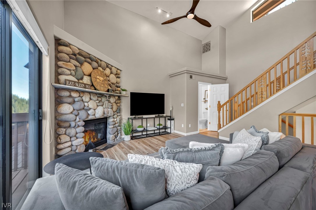 400 Fairview Boulevard 215