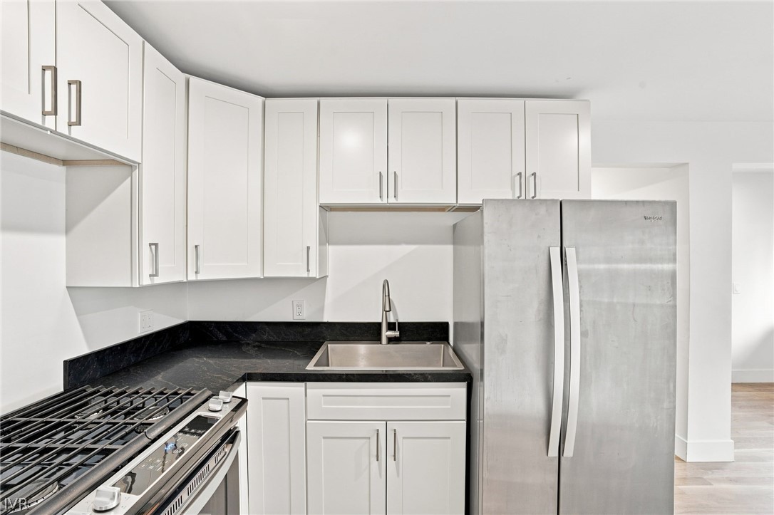 807 Tahoe Boulevard - #4 Property Photo 9