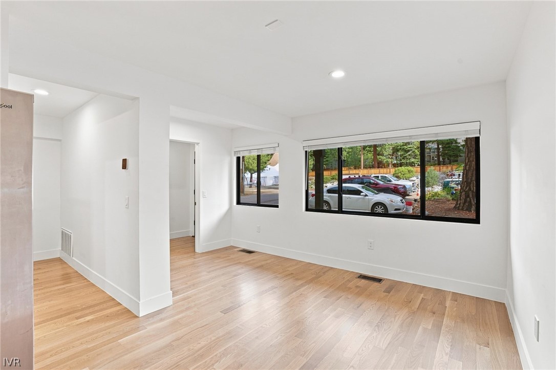 807 Tahoe Boulevard - #4 Property Photo 12